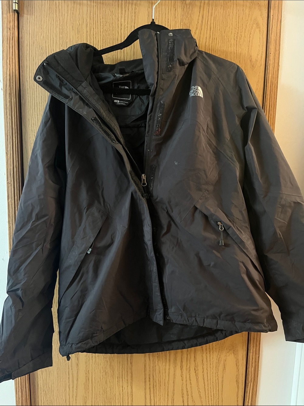 The North Face Women’s Black Rain Jacket
